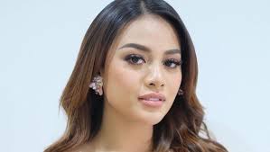 (instagram/aurelie.hermansyah) aurel hermansyah bersyukur, karena calonnya atta halilintar tidak pernah mempermasalahkan. Aurel Hermansyah Akhirnya Negatif Covid 19