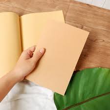 Pewarna kertas yang dipakai bisa dari pewarna cara membuatnya yaitu bubur kertas yang sudah jadi di cetak menggunakan cetakan coklat. Kraft Paper Plain Notebook 76halaman Buku Tulis Catatan Jilid Benang Kertas 70gsm Polos Warna Coklat Shopee Indonesia