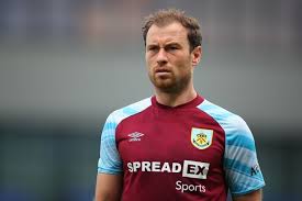 Sean dyche is the current man in charge at turf moor. Sean Dyche Explains Ashley Barnes Substitution And Matej Vydra Omission As Burnley Lose Opener Lancslive