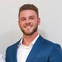 90+ "Lucas Richter" profiles