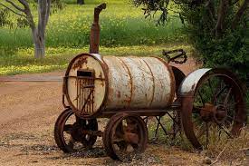 When people enter your property this will be where their eyes are initially averted too. Farm Gate Mailbox Cool Mailboxes Unique Mailboxes Mailbox Design