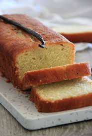 Cake Amande Vanille Sarah Tatouille En 2020 Cake Amande Dessert Amande