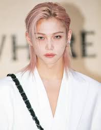 Happy birthday to you, I wish you good health, you are ours and my  beautiful and charming Angel Angel and beautiful and charming Angel  sunshine ...