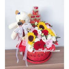 Select one love and romance birthday mother's day baby hamper get well soon valentine's day graduation weddings. Get Well Soon Flowers Singapore Misterwew 2021