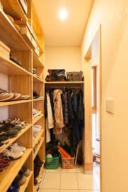 071 洋モダン 注文住宅の谷川建設 tanigawa クローゼット 収納 シューズクローゼット 収納 玄関 デザイン