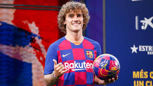 Ob er mit dieser frisur die gegner wegputzen willatlético star antoine. Alle Infos News Zu Antoine Griezmann Rtl De Rtl De