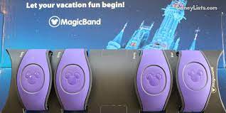 If we hadn't have had our plastic card. 5 Things You Need To Know About Magicbands At Disney World Disneylists Com