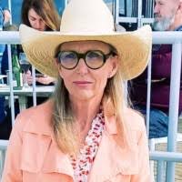 800+ "Rienstra" profiles