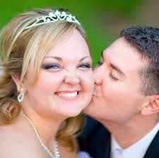 Runaway bride — and groom — flee flood in Jacksonville