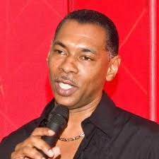 Cómo variar el ritmo y el tono en una presentación