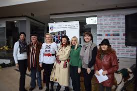 Infiintata in mai 2004, fundatia maini tamaduitoare are ca scop oferirea de servicii pentru copii cu dizabilitati si familiile lor. Ziua InternaÈionalÄ A Persoanelor Cu DizabilitÄÈi SÄrbÄtoritÄ Èi La Arad Galerie Foto Gazeta LocalÄ