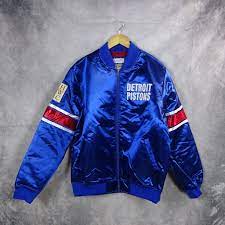 Maybe you would like to learn more about one of these? Detroit Pistons Mitchell Ness M N Heavyweight Satin Jacke Basketball Bekleidung Wordpress Cdn Com