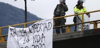 Según las denuncias que ha recibido la defensoría del pueblo, han desaparecido al menos 89 personas en medio de las protestas en colombia. Las Protestas Bloquean Colombia Y El Gobierno Avisa Que No Negociara Sobre Demandas Incostitucionales