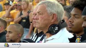 West Delaware shuts out Anamosa in season opener, adjusts to new rules