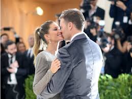 He started is professional career with the new england patriots of the national football league (nfl), is still playing for the team. Tom Brady Gisele Bundchen Net Worth How They Make Spend Their Millions