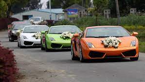 Mariage cortege voiture