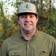 Michael Gault's Instagram, Twitter & Facebook