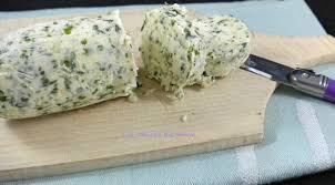 Le Beurre A L Ail Et Aux Fines Herbes Maison Les Delices De Mimm Beurre A L Ail Recettes De Cuisine Beurre
