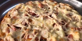 Topping your pizza :) enjoy to watching my video. Cara Buat Homemade Pizza Nota Resipi