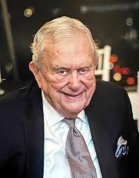 Walter Mccomb's Instagram, Twitter & Facebook