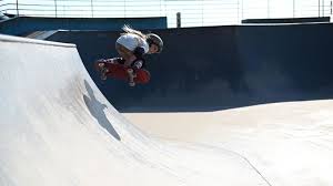 スケートボードに乗る人間は スケートボーダー (skateboarder)または スケーター (skater) 。. Cnn Co Jp ã‚¹ã‚±ãƒœãƒ¼ç•Œã®æ–°æ˜Ÿ ã‚ªãƒ¼ã‚¹ãƒˆãƒ©ãƒªã‚¢ã®ï¼–æ­³å¥³å…ã«æ³¨ç›®é›†ã¾ã‚‹ 1 2
