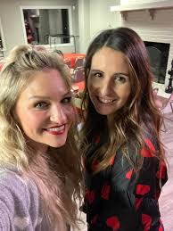 Amanda Ables's Instagram, Twitter & Facebook