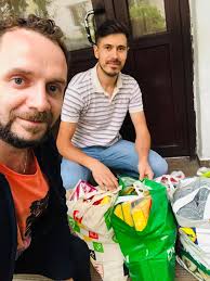 Parintele deserveste de asemenea si un sat din apropiere, valea screzii. TabÄra De Voluntariat ImpreunÄ Pentru Copiii De La Valea Plopului AcasÄ Facebook