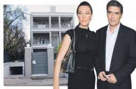 Δείτε το βίντεο για το τσιμπούκι της τατιάνας στεφανίδου. Etsi Einai Mesa To Spiti Ths Tatianas Stefanidoy Kai Toy Nikoy Eyaggelatoy Sthn Ekalh Den 8a Pisteyete Sta Matia Sas Fwto Europost Gr