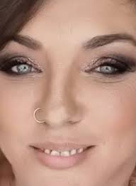 Hi I am Maryna Lezar I am 47 and I am in Parktown estate Mayville  Pretoria....thank you for the invite