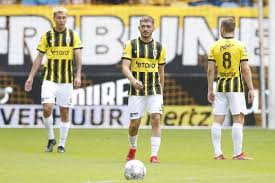 Yellow card for matúš bero (vitesse). Upzzljil3g8kkm