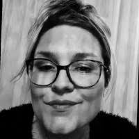 40+ "Suzanne Burg" profiles