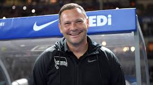 Mit diesem starken aufgebot, ist die auswahl für das trainerteam manchmal sicher nicht ganz leicht, aber. Hertha Bsc On Twitter Diese Zeit War Ein Geschenk Bei Bscb04 Coacht Paldardai Die Herthaner Zum Letzten Mal Wir Blicken Auf Einen Erfolgreichen Gemeinsamen Abschnitt Mit Dem Ungarn Und Seinem Trainerteam Zuruck