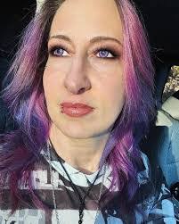 Veronica Burden's Instagram, Twitter & Facebook