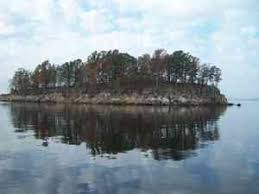 Beautiful lakefront 5 bedroom home on lake sam rayburn near plum ridge/westwood/ebeneezer park. Sam Rayburn Lake Boat Rental