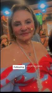 Outono chega trazendo sua poesia, com folhas caídas pelo chão e um céu azul  que nos convida a caminhar, respirar fundo e contemplar a beleza da Cidade  Maravilhosa., Há cinco anos, nesta mesma estação, ...