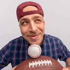 💡 Have you heard 🤔 ❓ Las Vegas is hosting the Super Bowl? Well