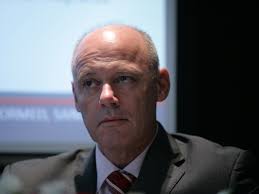 Stephen Stead, Labormed: Dacă va trebui să aleg între Polonia şi România  unde să...