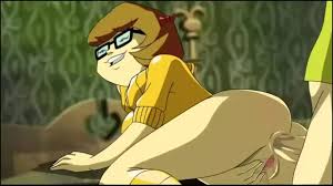 Velma Dinkli och Shaggy tomonidan eshaklarini becerdi