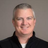 40+ "Strayer" profiles