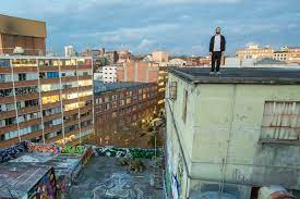 This video highlights a snippett of what hibernian house has achieved in the last few years. Timothy Levy Hibernian House Portraits