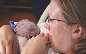 Lời cảnh tỉnh các thai phụ của bà mẹ có con chết lưu