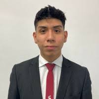 10 perfiles de «Alexander Lira»