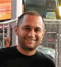 Justin Cross's Instagram, Twitter & Facebook