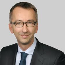 BearingPoint RegTech launches an international "regulatory reporting  factory"