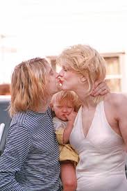 Kurt Cobain And Courtney Love Kurt And Courtney Celebrity Couples Hollywood Couples