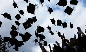 Dengan diploma tamat pengajian pelajar sarjana muda boleh memasuki magistrasi institusi lain, bahkan orang asing. Calon Sarjana Dan Phd Anda Perlu Faham Ini Sebelum Mengorak Langkah Seterusnya