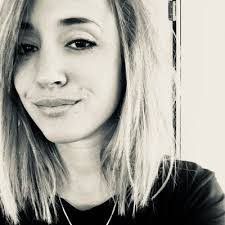 Jacqueline Lipp's Instagram, Twitter & Facebook