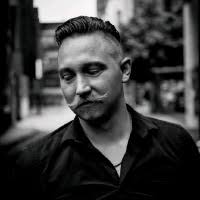 20+ "Daniel Holroyd" profiles