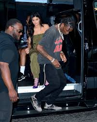 Part of the travis scott (13) set. Kylie Jenner And Travis Scott Have A Date In Nyc Before The Met Gala