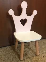 Pin De Aya Gamal En Childrens Chairs En 2020 Mesas Y Sillas De Ninos Muebles Para Ninos Proyectos De Madera Para Ninos